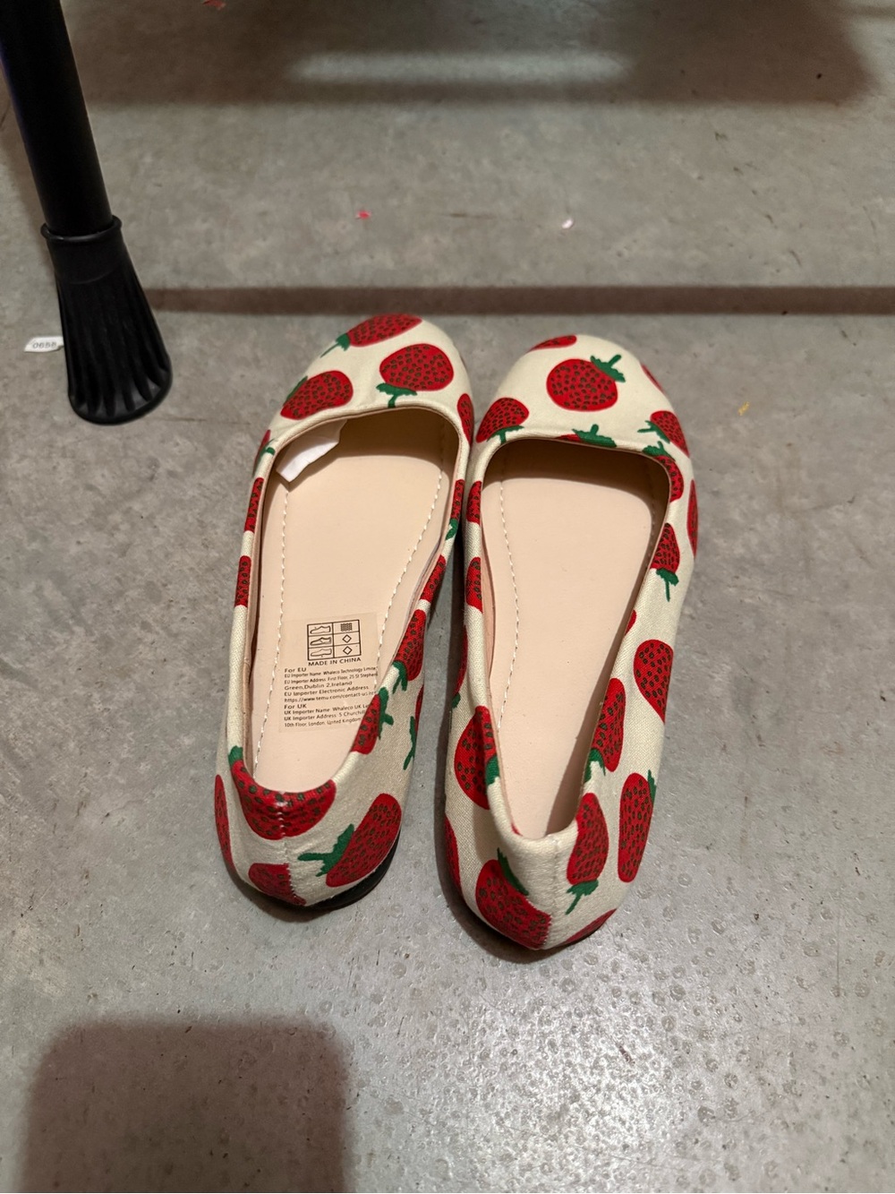 Cream Strawberry Print Ballet Flats